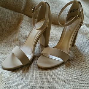 Bamboo open toe strappy sandals